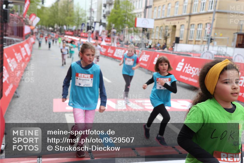 25.04.2026 - Das Zehntel Strokosch-Dieckow http://msf.ph/oto/9629507 25.04.2026 11:07:22 Ziel 5210, 5654, 5656, 5687, 6445, 6469, 6776, 6835, 6841, 6863, 7793 meine-sportfotos.de