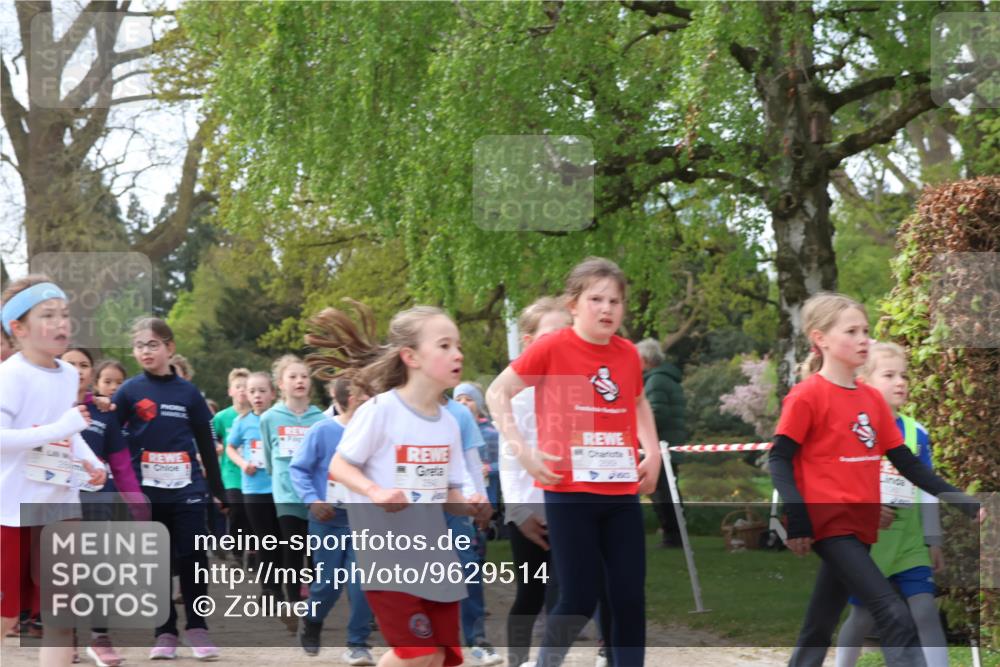 25.04.2026 - Das Zehntel Zöllner http://msf.ph/oto/9629514 25.04.2026 07:47:10 Laufen 35 meine-sportfotos.de