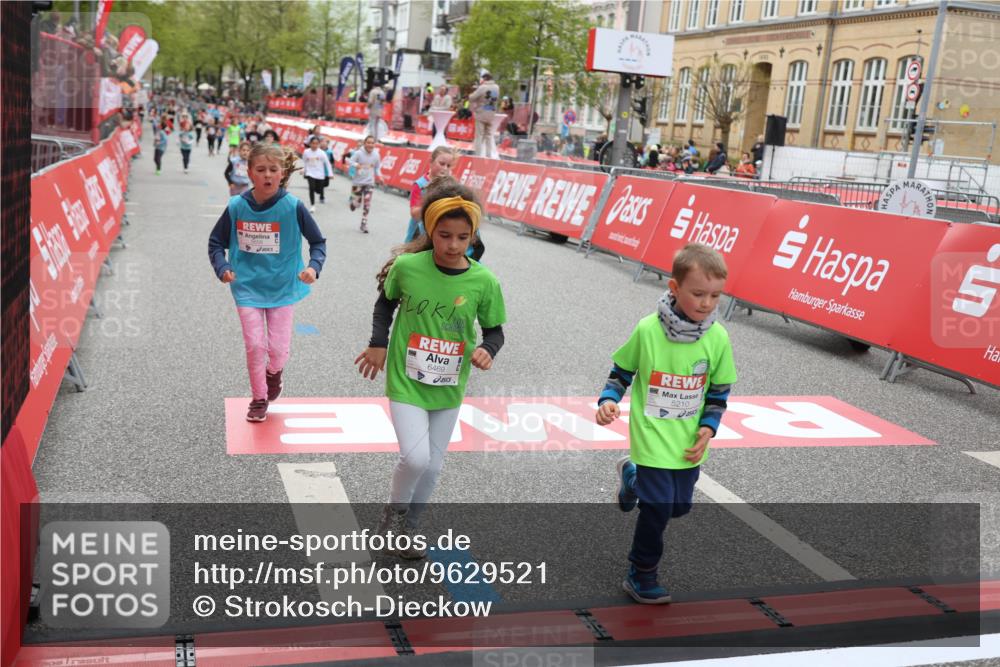 25.04.2026 - Das Zehntel Strokosch-Dieckow http://msf.ph/oto/9629521 25.04.2026 11:07:21 Ziel 5210, 5654, 5656, 5687, 5919, 6445, 6469, 6776, 6835, 6841, 6863, 7793 meine-sportfotos.de