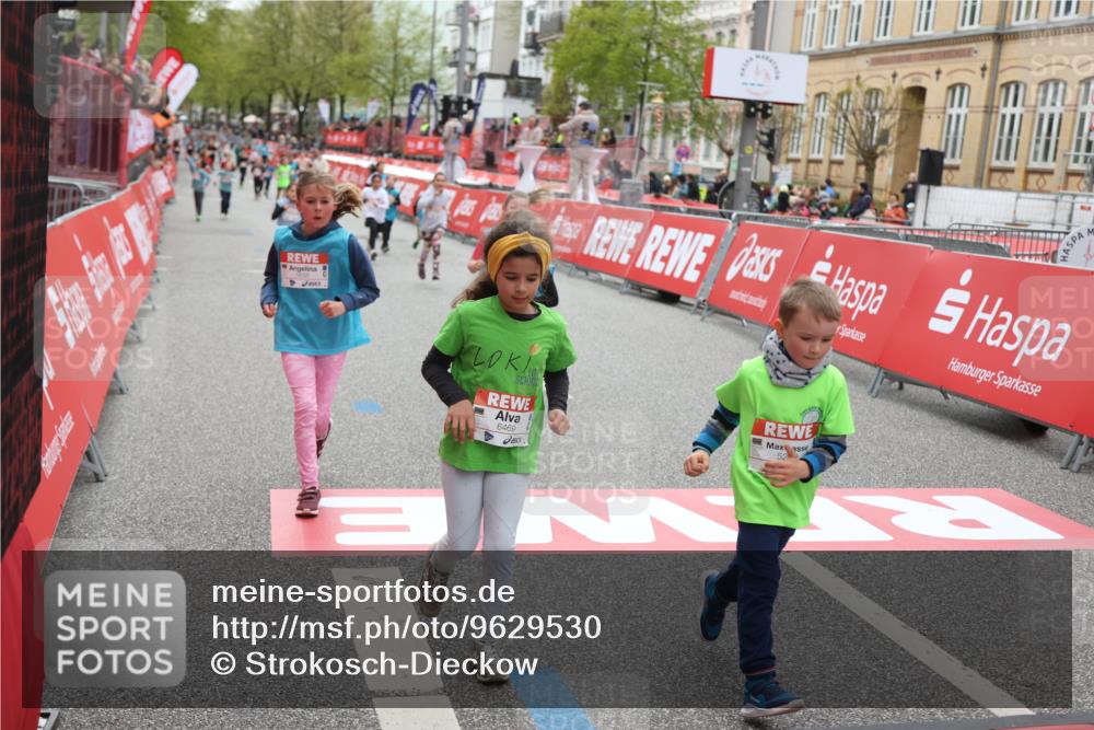 25.04.2026 - Das Zehntel Strokosch-Dieckow http://msf.ph/oto/9629530 25.04.2026 11:07:21 Ziel 5210, 5654, 5656, 5687, 5919, 6445, 6469, 6776, 6835, 6841, 6863, 7793 meine-sportfotos.de