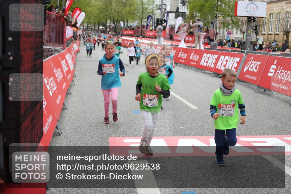 25.04.2026 - Das Zehntel Strokosch-Dieckow http://msf.ph/oto/9629538 25.04.2026 11:07:21 Ziel 5210, 5654, 5656, 5687, 5919, 6445, 6469, 6776, 6835, 6841, 6863, 7793 meine-sportfotos.de