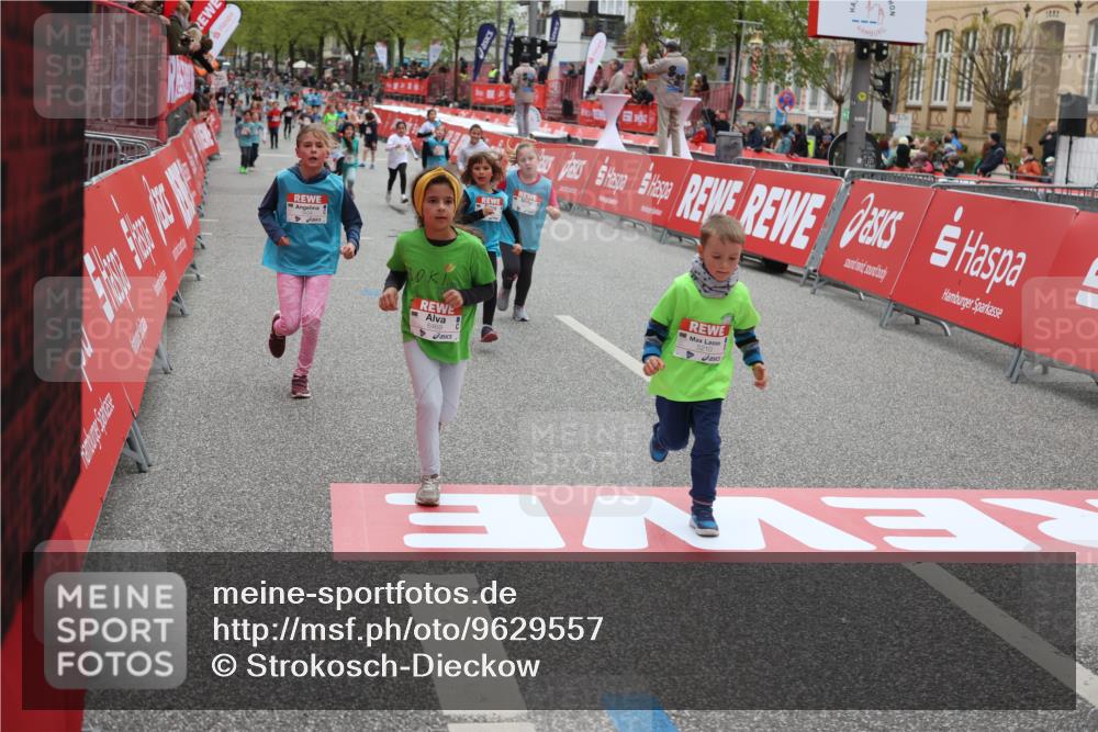 25.04.2026 - Das Zehntel Strokosch-Dieckow http://msf.ph/oto/9629557 25.04.2026 11:07:20 Ziel 5210, 5656, 5687, 5919, 6445, 6469, 6776, 6835, 6841, 6863, 7793 meine-sportfotos.de