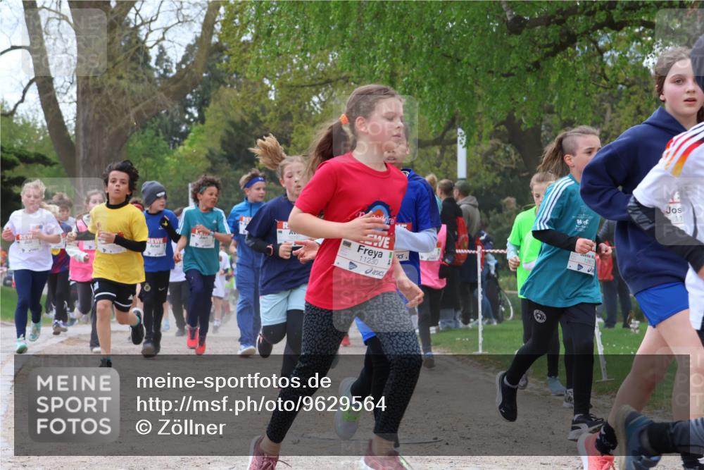 25.04.2026 - Das Zehntel Zöllner http://msf.ph/oto/9629564 25.04.2026 11:42:04 Laufen 11230, 14, 11, 12872 meine-sportfotos.de