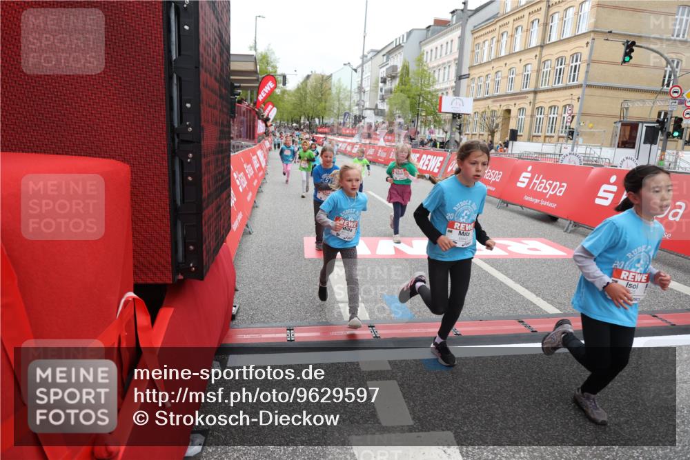25.04.2026 - Das Zehntel Strokosch-Dieckow http://msf.ph/oto/9629597 25.04.2026 11:07:18 Ziel 5919, 6445, 6776, 6796, 6807, 6835, 6841, 6863 meine-sportfotos.de
