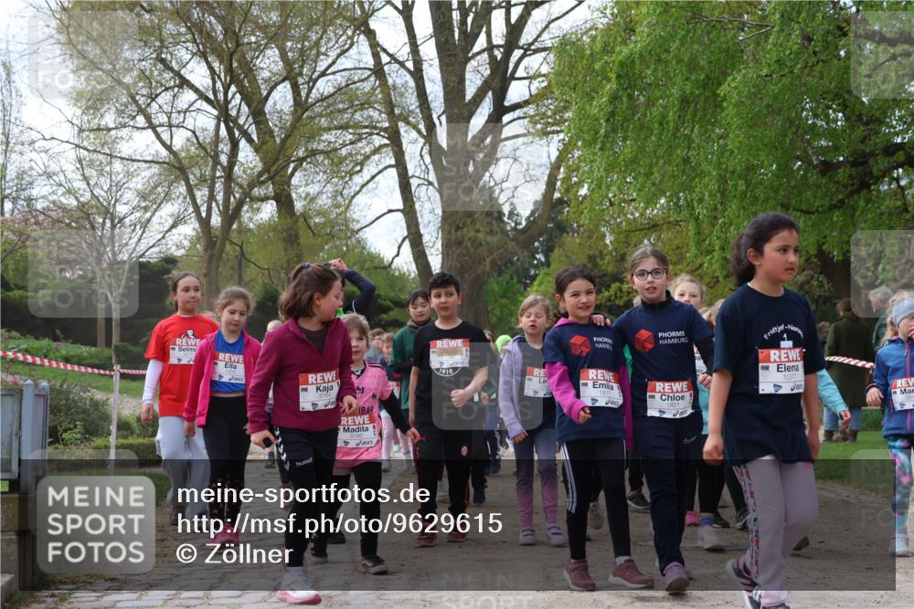25.04.2026 - Das Zehntel Zöllner http://msf.ph/oto/9629615 25.04.2026 07:47:13 Laufen 3764, 1910, 1811, 1821, 1077 meine-sportfotos.de