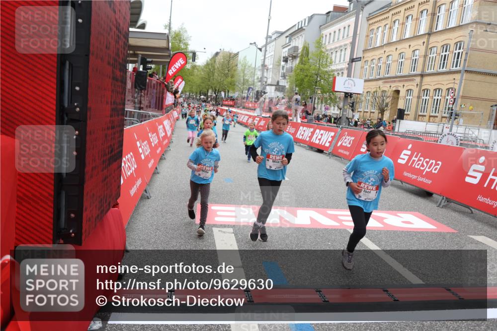 25.04.2026 - Das Zehntel Strokosch-Dieckow http://msf.ph/oto/9629630 25.04.2026 11:07:18 Ziel 5919, 6445, 6776, 6796, 6807, 6835, 6841, 6863 meine-sportfotos.de