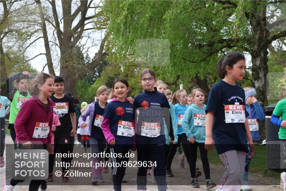 25.04.2026 - Das Zehntel Zöllner http://msf.ph/oto/9629634 25.04.2026 07:47:13 Laufen 210, 3764, 1811, 1821, 1077, 3871 meine-sportfotos.de