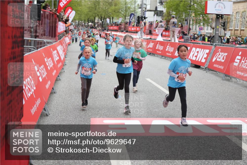 25.04.2026 - Das Zehntel Strokosch-Dieckow http://msf.ph/oto/9629647 25.04.2026 11:07:17 Ziel 5919, 6776, 6796, 6807, 6835, 6841, 6863 meine-sportfotos.de