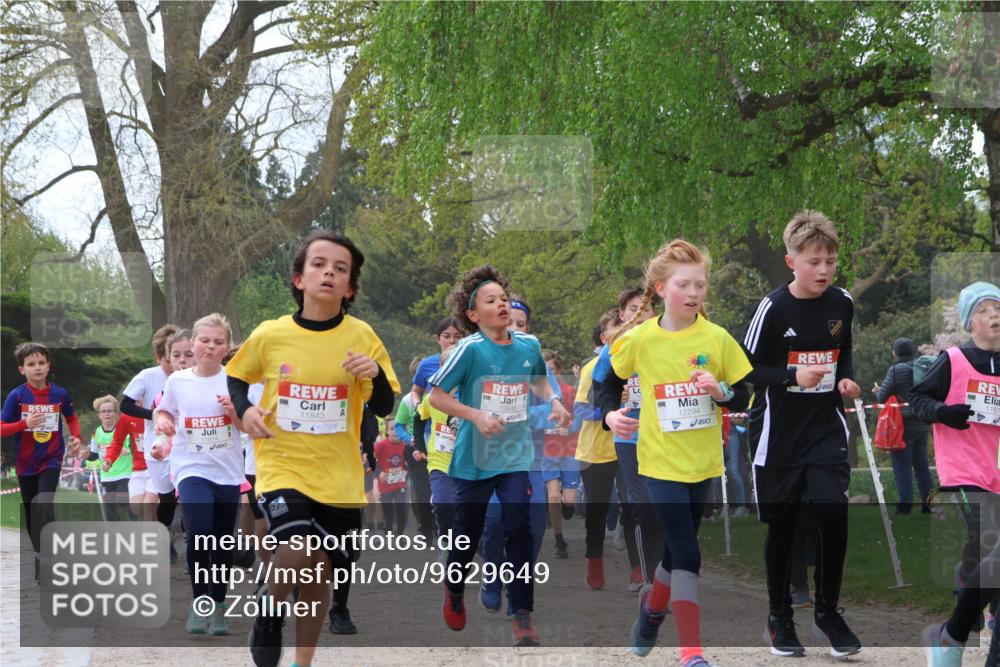 25.04.2026 - Das Zehntel Zöllner http://msf.ph/oto/9629649 25.04.2026 11:42:06 Laufen 11914, 11843, 12846, 12294, 1161 meine-sportfotos.de