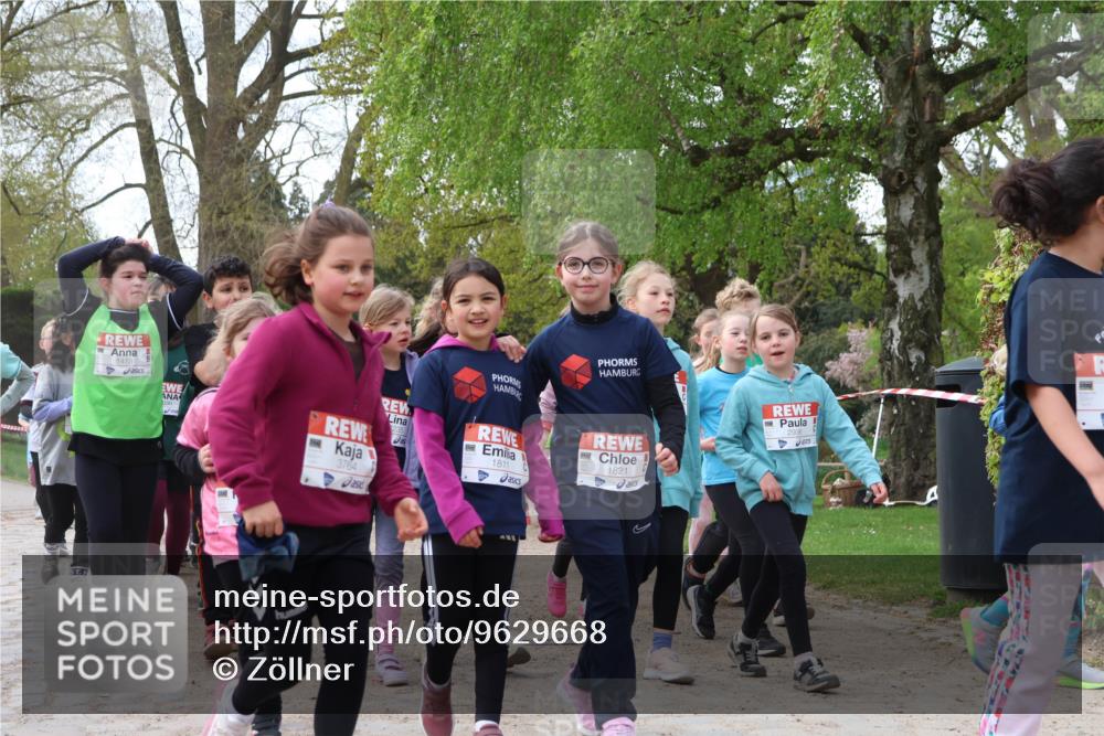 25.04.2026 - Das Zehntel Zöllner http://msf.ph/oto/9629668 25.04.2026 07:47:14 Laufen 1413, 3764, 1811, 1821 meine-sportfotos.de