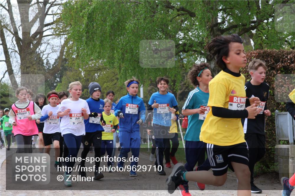 25.04.2026 - Das Zehntel Zöllner http://msf.ph/oto/9629710 25.04.2026 11:42:07 Laufen 11100, 11914, 10510, 2 meine-sportfotos.de