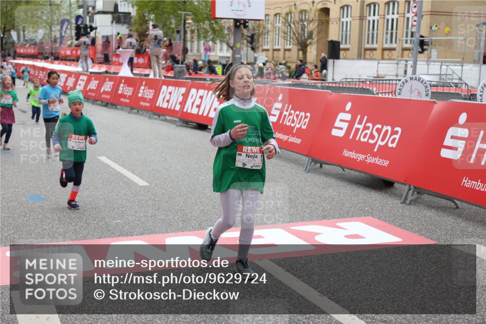 25.04.2026 - Das Zehntel Strokosch-Dieckow http://msf.ph/oto/9629724 25.04.2026 11:07:15 Ziel 5893, 5919, 6796, 6807 meine-sportfotos.de