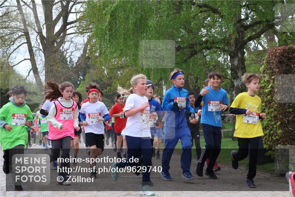 25.04.2026 - Das Zehntel Zöllner http://msf.ph/oto/9629740 25.04.2026 11:42:08 Laufen 11241, 11914, 10504 meine-sportfotos.de