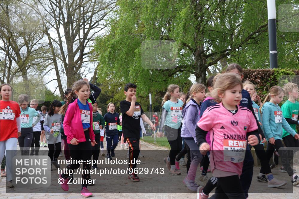 25.04.2026 - Das Zehntel Zöllner http://msf.ph/oto/9629743 25.04.2026 07:47:16 Laufen 1403, 1910, 3746 meine-sportfotos.de