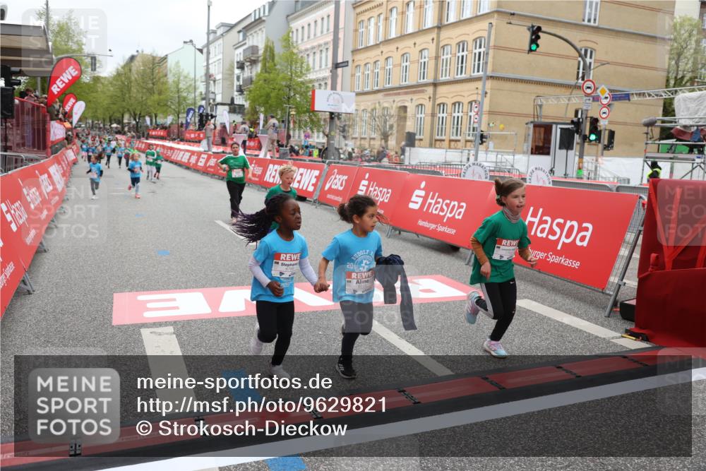 25.04.2026 - Das Zehntel Strokosch-Dieckow http://msf.ph/oto/9629821 25.04.2026 11:07:07 Ziel 5607, 5620, 5639, 5890, 6621, 6769, 6775, 7353, 7354, 7415, 7418, 7765, 7786 meine-sportfotos.de
