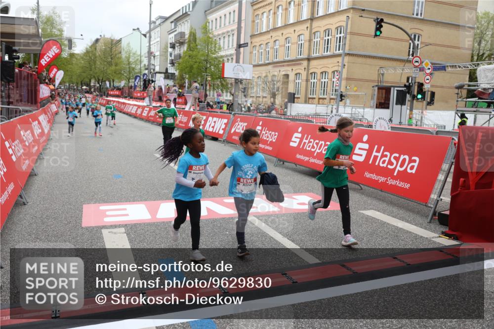 25.04.2026 - Das Zehntel Strokosch-Dieckow http://msf.ph/oto/9629830 25.04.2026 11:07:07 Ziel 5607, 5620, 5639, 5890, 6621, 6769, 6775, 7353, 7354, 7415, 7418, 7765, 7786 meine-sportfotos.de