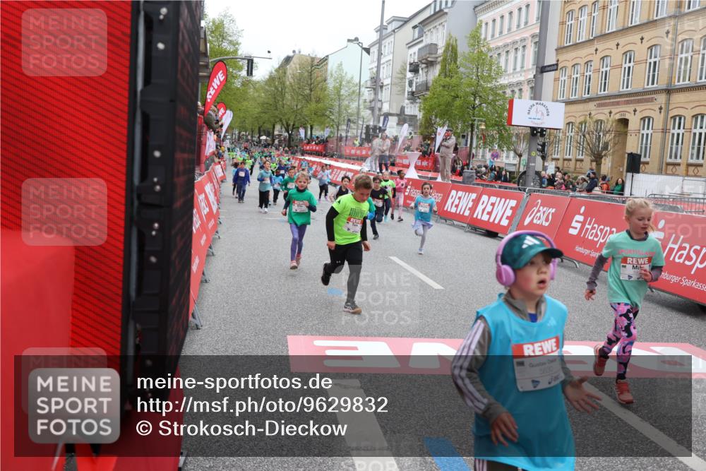 25.04.2026 - Das Zehntel Strokosch-Dieckow http://msf.ph/oto/9629832 25.04.2026 11:04:25 Ziel 5052, 5053, 5630, 5945, 5948, 5971, 6460, 6466, 6567, 6887, 7064, 7087, 7117, 7237, 7269, 7600, 7980, 7994 meine-sportfotos.de