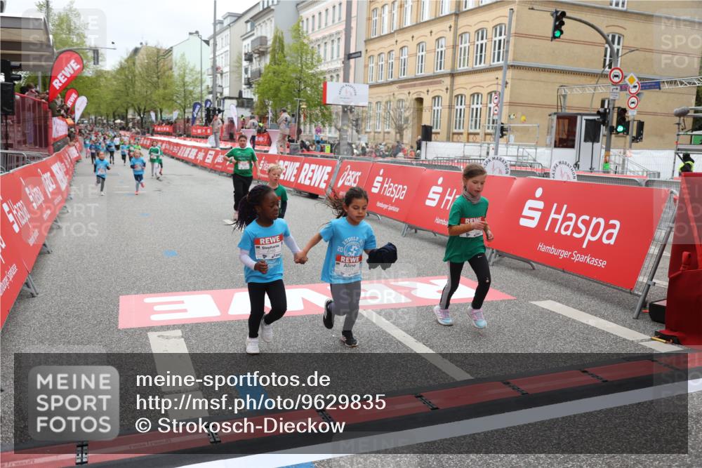 25.04.2026 - Das Zehntel Strokosch-Dieckow http://msf.ph/oto/9629835 25.04.2026 11:07:07 Ziel 5607, 5620, 5639, 5890, 6621, 6769, 6775, 7353, 7354, 7415, 7418, 7765, 7786 meine-sportfotos.de