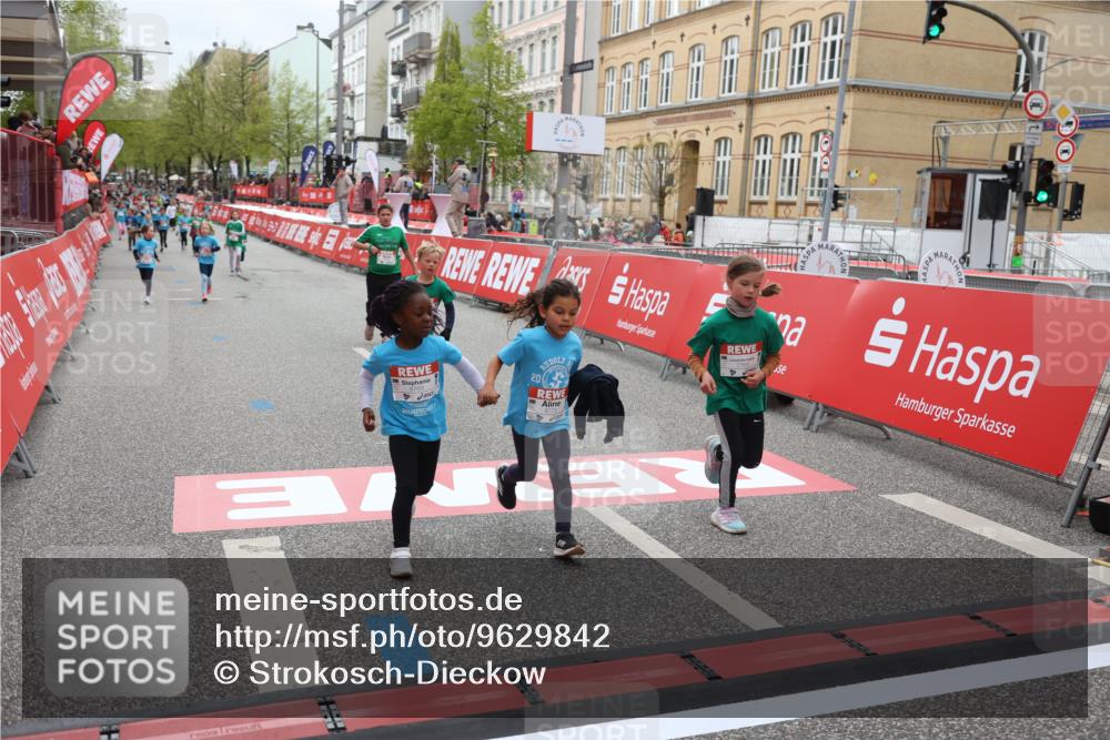 25.04.2026 - Das Zehntel Strokosch-Dieckow http://msf.ph/oto/9629842 25.04.2026 11:07:07 Ziel 5607, 5620, 5639, 5890, 6621, 6769, 6775, 7353, 7354, 7415, 7418, 7765, 7786 meine-sportfotos.de