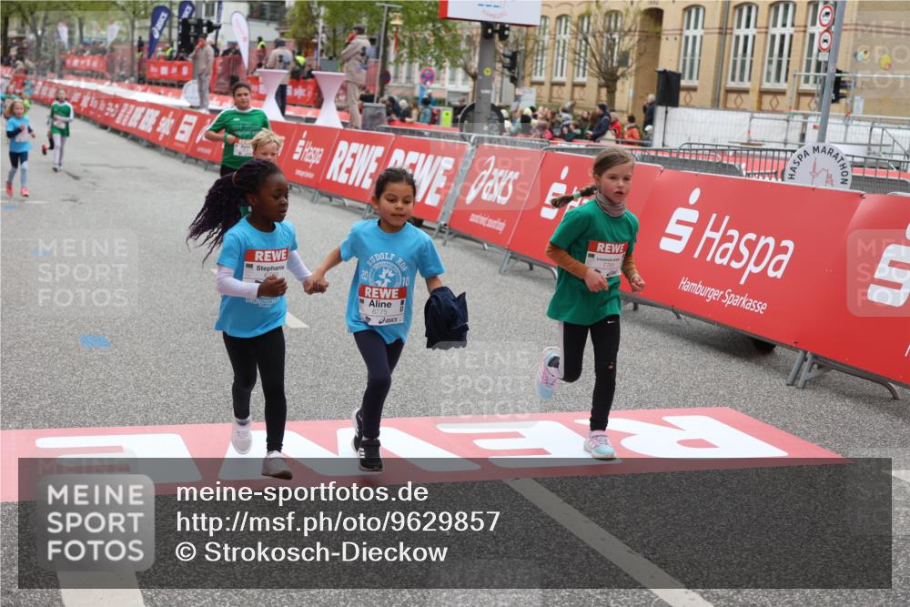 25.04.2026 - Das Zehntel Strokosch-Dieckow http://msf.ph/oto/9629857 25.04.2026 11:07:06 Ziel 5607, 5620, 5639, 5890, 6621, 6769, 6775, 7068, 7083, 7353, 7354, 7415, 7418, 7765, 7786, 7816, 7871 meine-sportfotos.de