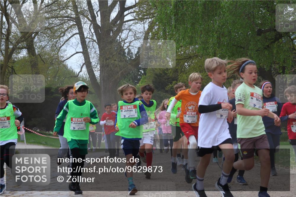 25.04.2026 - Das Zehntel Zöllner http://msf.ph/oto/9629873 25.04.2026 11:42:11 Laufen 0785, 10801, 10795, 11972, 10592, 1145, 10025 meine-sportfotos.de