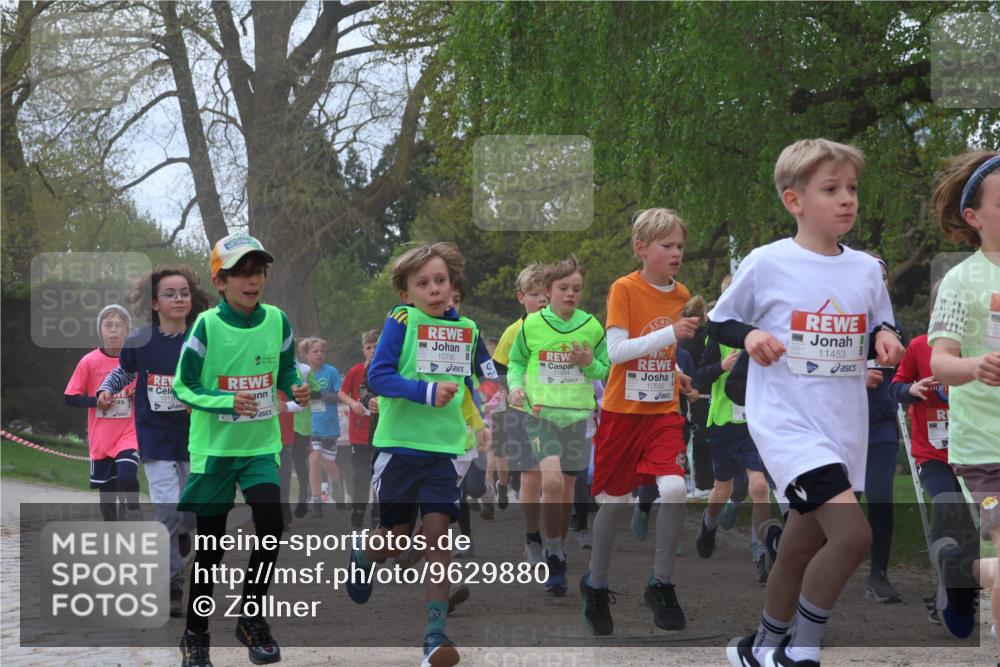 25.04.2026 - Das Zehntel Zöllner http://msf.ph/oto/9629880 25.04.2026 11:42:11 Laufen 1019, 10795, 10592, 11453 meine-sportfotos.de