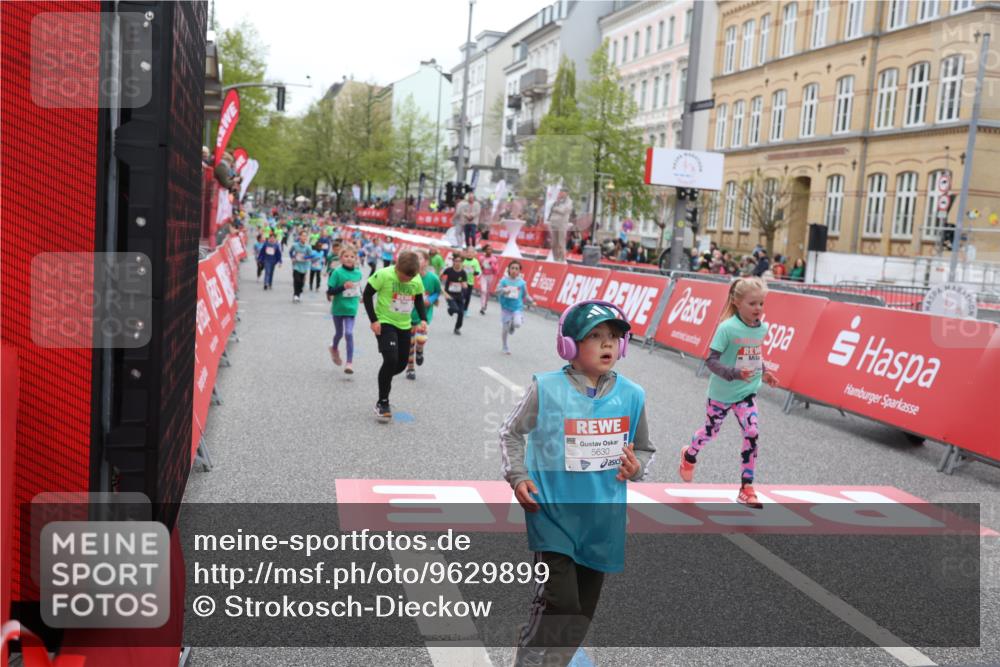 25.04.2026 - Das Zehntel Strokosch-Dieckow http://msf.ph/oto/9629899 25.04.2026 11:04:25 Ziel 5052, 5053, 5630, 5945, 5948, 5971, 6460, 6466, 6567, 6887, 7064, 7087, 7117, 7237, 7269, 7600, 7980, 7994 meine-sportfotos.de