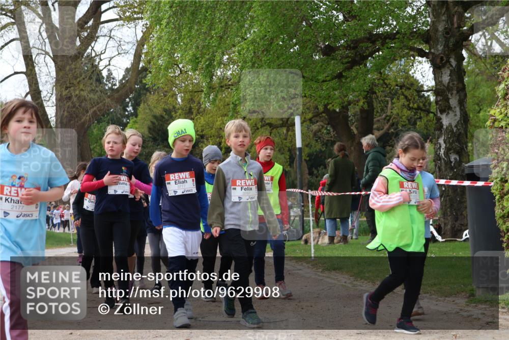 25.04.2026 - Das Zehntel Zöllner http://msf.ph/oto/9629908 25.04.2026 07:47:21 Laufen 2177, 3777, 3767 meine-sportfotos.de
