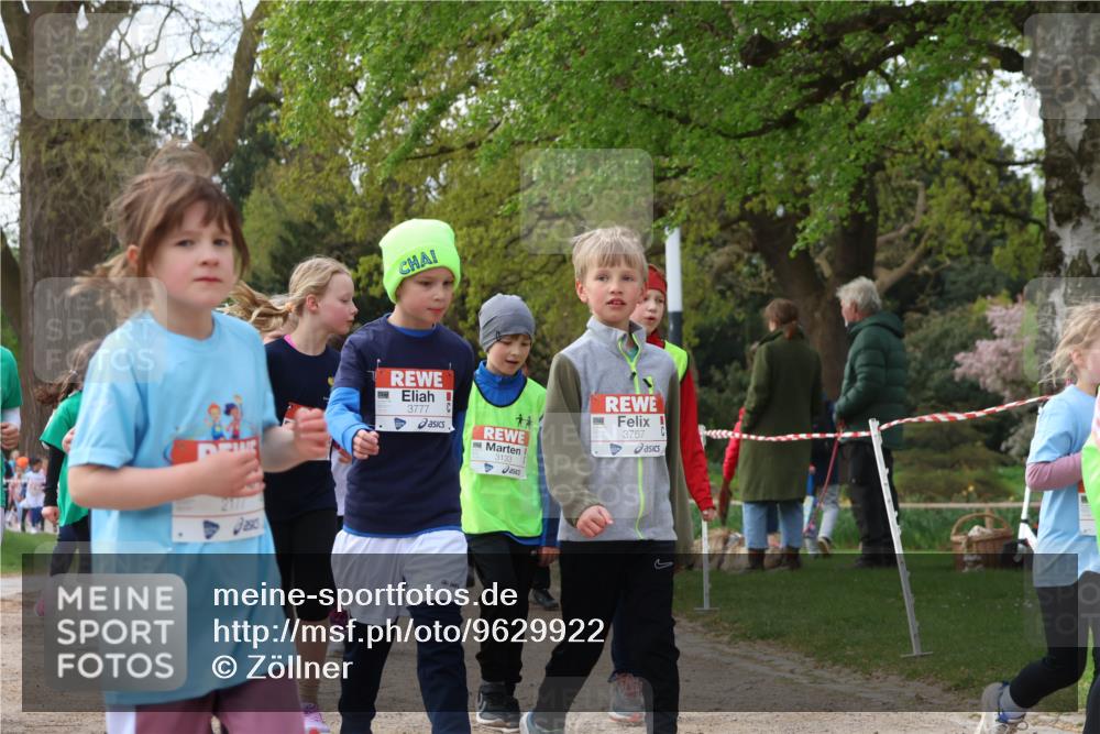 25.04.2026 - Das Zehntel Zöllner http://msf.ph/oto/9629922 25.04.2026 07:47:22 Laufen 3777, 3133, 3767 meine-sportfotos.de