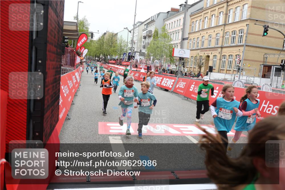 25.04.2026 - Das Zehntel Strokosch-Dieckow http://msf.ph/oto/9629986 25.04.2026 11:07:01 Ziel 5010, 5191, 5607, 5620, 5623, 5640, 6626, 7068, 7083, 7353, 7354, 7415, 7418, 7454, 7460, 7816, 7871 meine-sportfotos.de