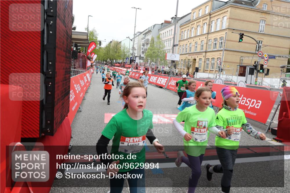25.04.2026 - Das Zehntel Strokosch-Dieckow http://msf.ph/oto/9629994 25.04.2026 11:07:01 Ziel 5010, 5191, 5607, 5620, 5623, 5640, 6626, 7068, 7083, 7353, 7354, 7415, 7418, 7454, 7460, 7816, 7871 meine-sportfotos.de