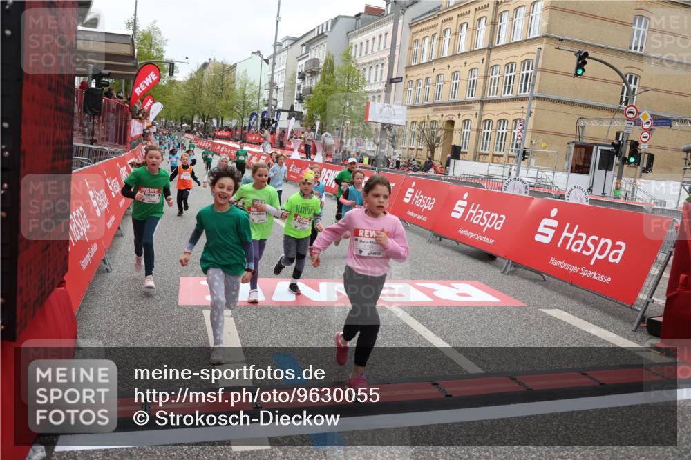 25.04.2026 - Das Zehntel Strokosch-Dieckow http://msf.ph/oto/9630055 25.04.2026 11:06:59 Ziel 5010, 5191, 5607, 5618, 5620, 5622, 5623, 5640, 5642, 6002, 6626, 7068, 7083, 7415, 7418, 7454, 7460, 7816, 7871 meine-sportfotos.de
