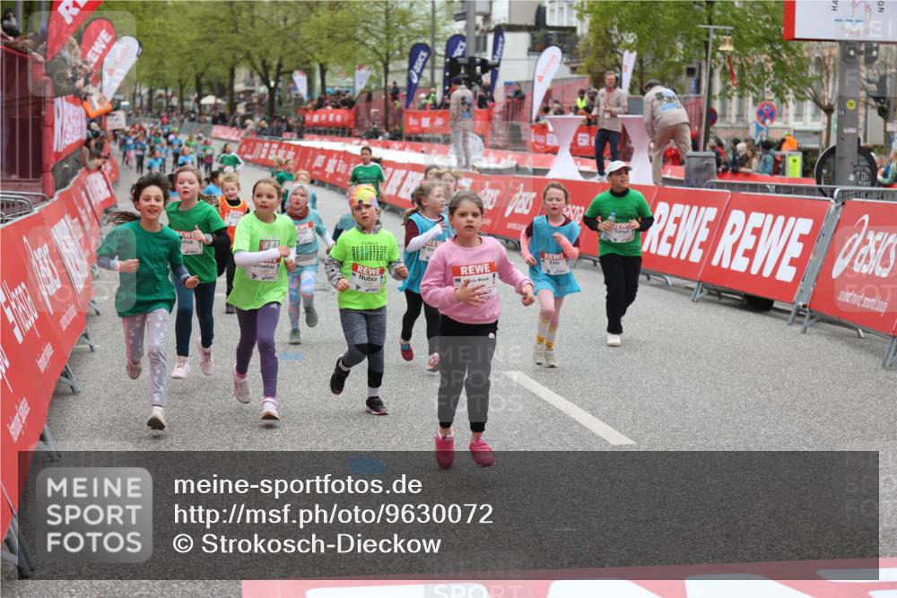 25.04.2026 - Das Zehntel Strokosch-Dieckow http://msf.ph/oto/9630072 25.04.2026 11:06:58 Ziel 5010, 5191, 5618, 5622, 5623, 5640, 5642, 6002, 6626, 7068, 7083, 7454, 7460, 7816, 7871 meine-sportfotos.de