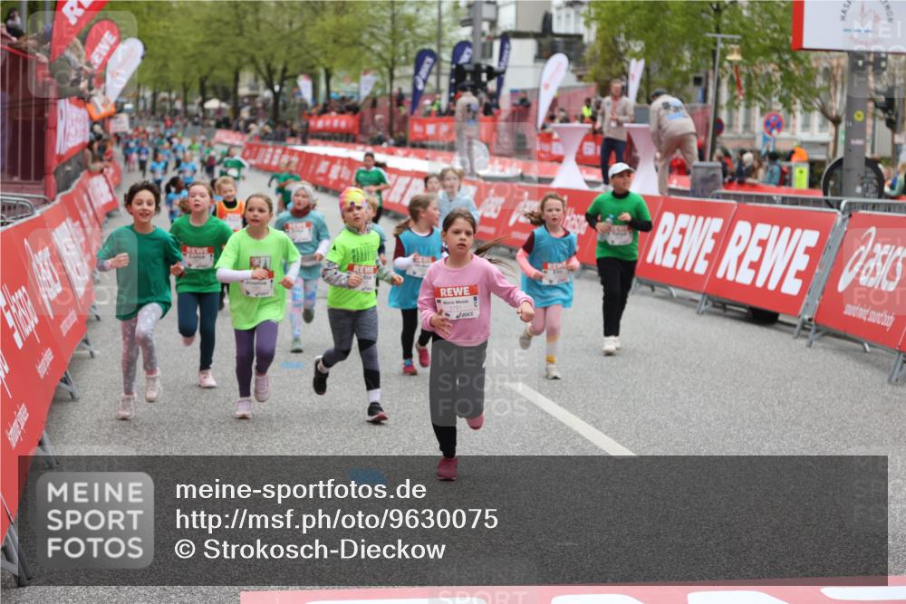 25.04.2026 - Das Zehntel Strokosch-Dieckow http://msf.ph/oto/9630075 25.04.2026 11:06:57 Ziel 5010, 5191, 5618, 5622, 5623, 5637, 5640, 5642, 6002, 6626, 7454, 7460, 7580, 7614 meine-sportfotos.de