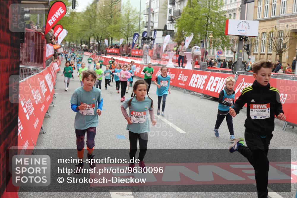25.04.2026 - Das Zehntel Strokosch-Dieckow http://msf.ph/oto/9630096 25.04.2026 11:06:55 Ziel 5010, 5618, 5622, 5623, 5637, 5642, 6002, 6626, 7454, 7460, 7580, 7614 meine-sportfotos.de