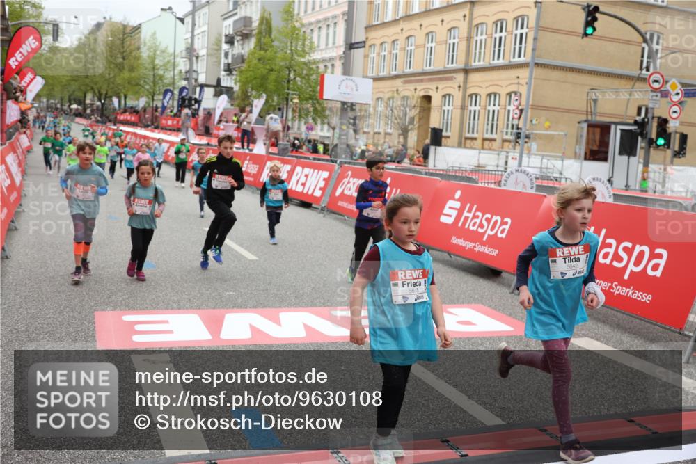 25.04.2026 - Das Zehntel Strokosch-Dieckow http://msf.ph/oto/9630108 25.04.2026 11:06:54 Ziel 5010, 5618, 5622, 5623, 5637, 5642, 6002, 6626, 7454, 7460, 7580, 7614 meine-sportfotos.de
