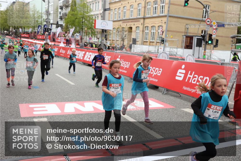 25.04.2026 - Das Zehntel Strokosch-Dieckow http://msf.ph/oto/9630117 25.04.2026 11:06:54 Ziel 5010, 5618, 5622, 5623, 5637, 5642, 6002, 6626, 7454, 7460, 7580, 7614 meine-sportfotos.de