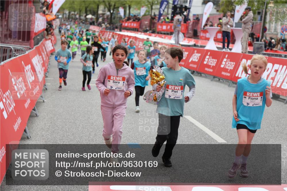 25.04.2026 - Das Zehntel Strokosch-Dieckow http://msf.ph/oto/9630169 25.04.2026 11:06:50 Ziel 5637, 5843, 5845, 6985, 7580, 7614, 7892, 7894, 7902 meine-sportfotos.de