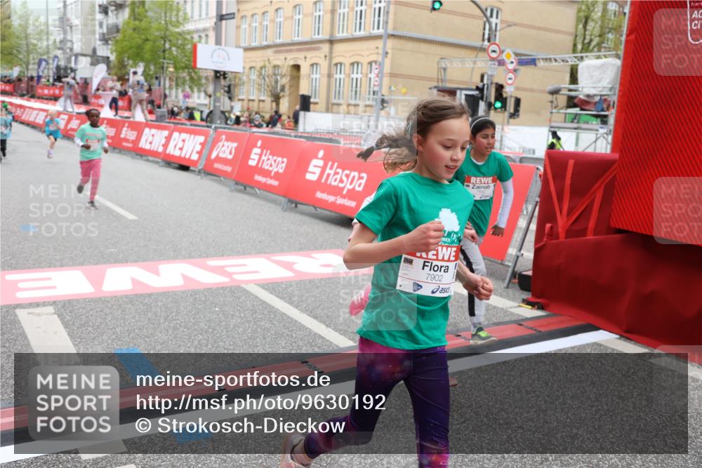 25.04.2026 - Das Zehntel Strokosch-Dieckow http://msf.ph/oto/9630192 25.04.2026 11:06:46 Ziel 5139, 5843, 5845, 6985, 7892, 7894, 7902 meine-sportfotos.de