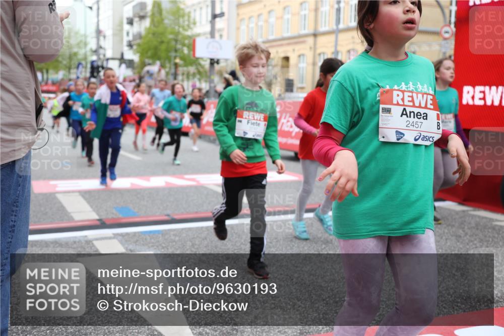 25.04.2026 - Das Zehntel Strokosch-Dieckow http://msf.ph/oto/9630193 25.04.2026 09:02:58 Ziel 1232, 1337, 1343, 1716, 2003, 2388, 2457, 2595, 3399, 3434, 3435, 3633, 3639, 3643, 3645, 3647, 3649, 3650, 3694, 3747, 3786, 3793, 3794, 3941, 3981, 3982 meine-sportfotos.de