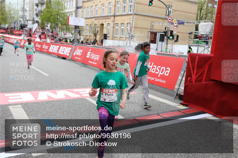 25.04.2026 - Das Zehntel Strokosch-Dieckow http://msf.ph/oto/9630196 25.04.2026 11:06:46 Ziel 5139, 5843, 5845, 6985, 7892, 7894, 7902 meine-sportfotos.de