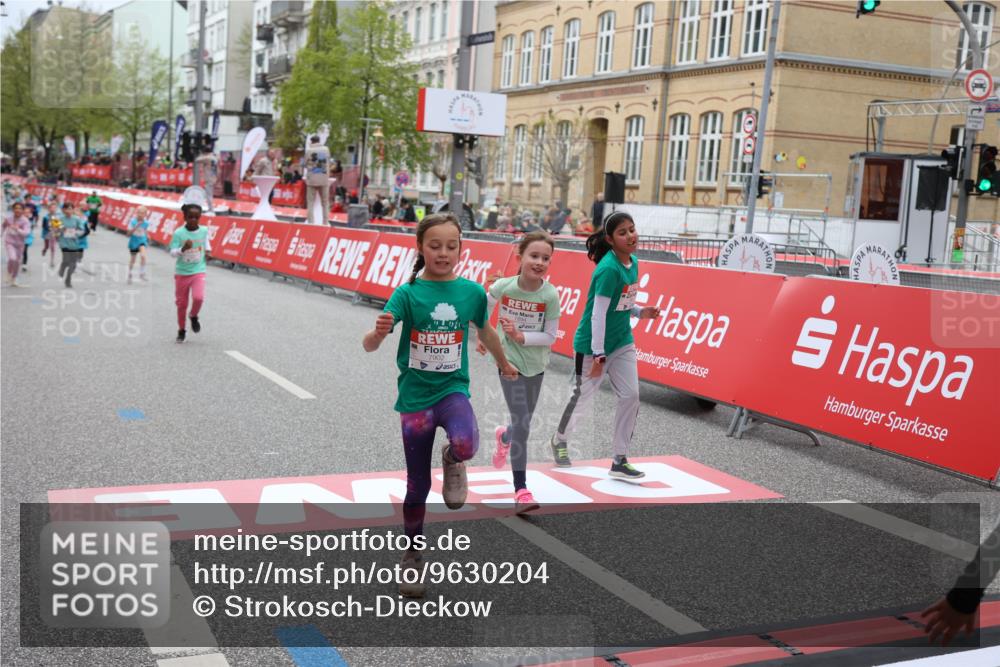 25.04.2026 - Das Zehntel Strokosch-Dieckow http://msf.ph/oto/9630204 25.04.2026 11:06:45 Ziel 5139, 5843, 5845, 6985, 7892, 7894, 7902 meine-sportfotos.de