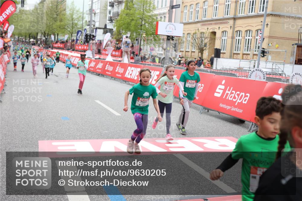 25.04.2026 - Das Zehntel Strokosch-Dieckow http://msf.ph/oto/9630205 25.04.2026 11:06:45 Ziel 5139, 5843, 5845, 6985, 7892, 7894, 7902 meine-sportfotos.de
