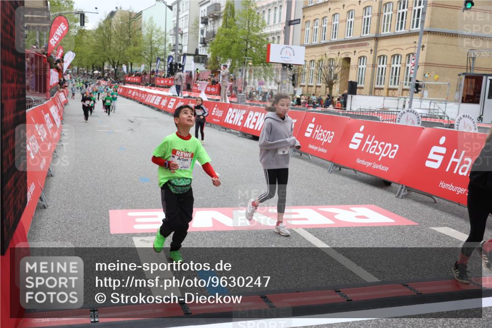 25.04.2026 - Das Zehntel Strokosch-Dieckow http://msf.ph/oto/9630247 25.04.2026 11:06:36 Ziel 5172, 6241, 6934, 7281, 7774, 7777, 18087 meine-sportfotos.de