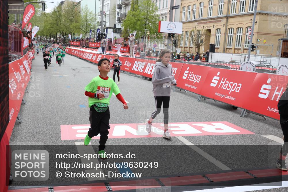 25.04.2026 - Das Zehntel Strokosch-Dieckow http://msf.ph/oto/9630249 25.04.2026 11:06:36 Ziel 5172, 6241, 6934, 7281, 7774, 7777, 18087 meine-sportfotos.de
