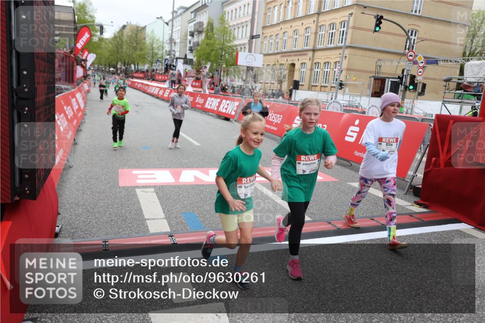 25.04.2026 - Das Zehntel Strokosch-Dieckow http://msf.ph/oto/9630261 25.04.2026 11:06:34 Ziel 5172, 6241, 6480, 6481, 6934, 7217, 7281, 7774, 7777, 18087 meine-sportfotos.de