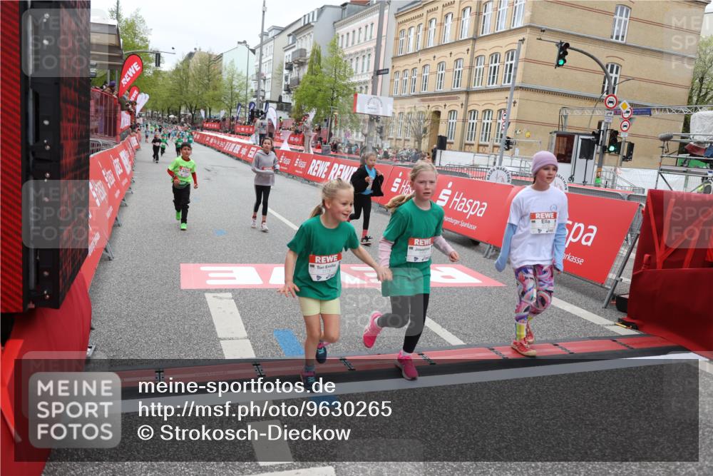 25.04.2026 - Das Zehntel Strokosch-Dieckow http://msf.ph/oto/9630265 25.04.2026 11:06:34 Ziel 5172, 6241, 6480, 6481, 6934, 7217, 7281, 7774, 7777, 18087 meine-sportfotos.de