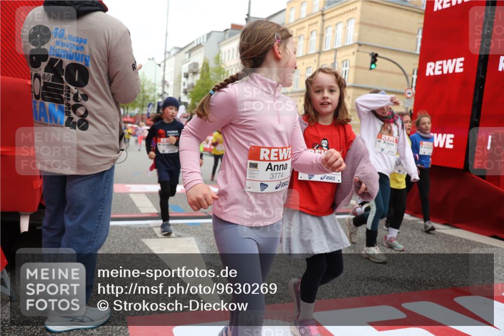 25.04.2026 - Das Zehntel Strokosch-Dieckow http://msf.ph/oto/9630269 25.04.2026 09:03:03 Ziel 1478, 1805, 2127, 2135, 2504, 2518, 2595, 2600, 2665, 2713, 2736, 2926, 3153, 3310, 3399, 3434, 3435, 3633, 3638, 3639, 3643, 3645, 3647, 3649, 3747, 3774, 3941, 3981, 3982 meine-sportfotos.de