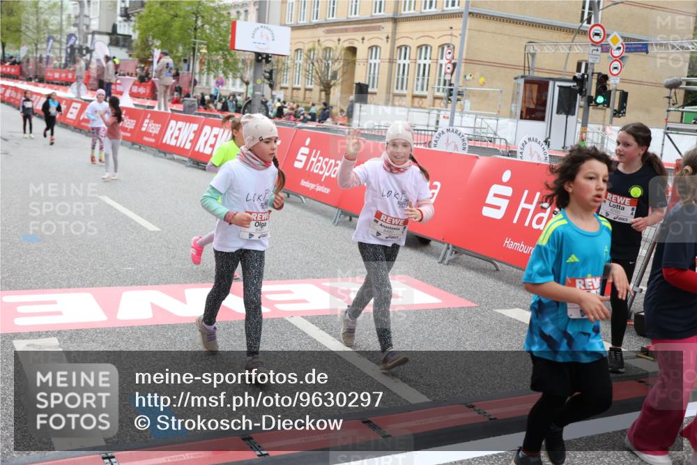 25.04.2026 - Das Zehntel Strokosch-Dieckow http://msf.ph/oto/9630297 25.04.2026 11:06:28 Ziel 6195, 6197, 6480, 6481, 6587, 6739, 6765, 6773, 6801, 7217, 7416, 7645 meine-sportfotos.de