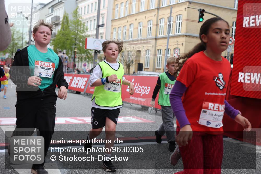 25.04.2026 - Das Zehntel Strokosch-Dieckow http://msf.ph/oto/9630305 25.04.2026 09:03:05 Ziel 1478, 1805, 2127, 2135, 2220, 2504, 2518, 2600, 2665, 2713, 2736, 2926, 3153, 3310, 3399, 3633, 3638, 3639, 3643, 3645, 3647, 3774, 3941, 3981, 3982 meine-sportfotos.de
